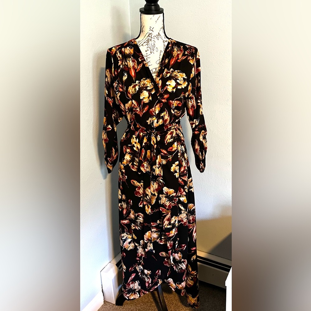 Allison Joy floral ruched sleeve wrap maxi dress size large